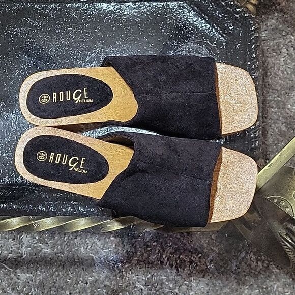 BRAND NEW ROUGE HELUIM SUEDE WOODEN BLOCK HEEL SANDAL - Picture 10 of 16